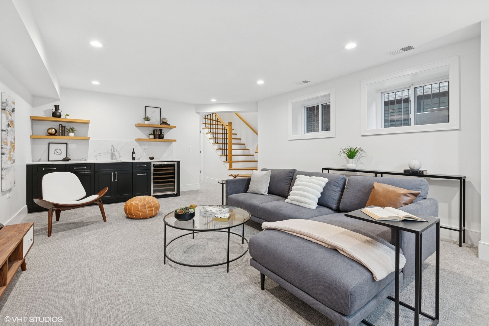 3822 N Paulina Street