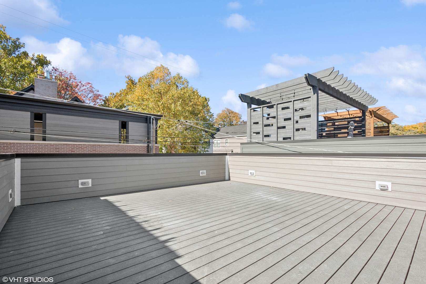 3822 N Paulina Street