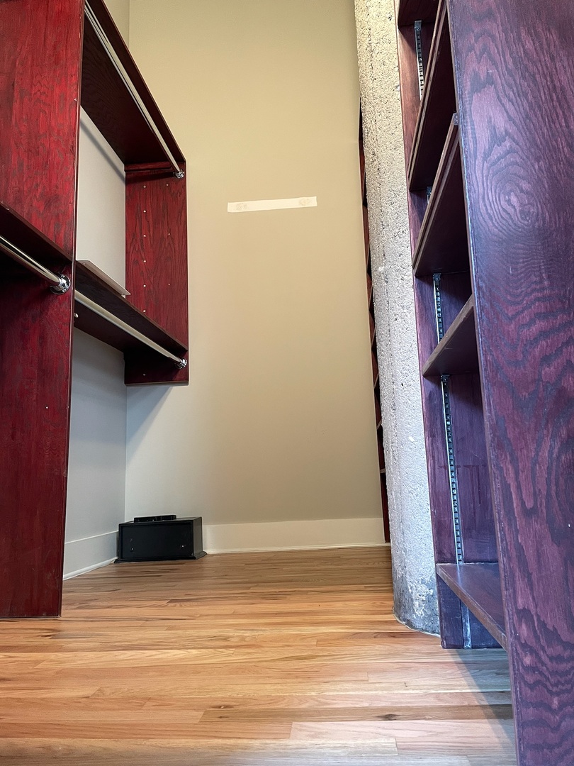 1735 N Paulina Street Unit: 406