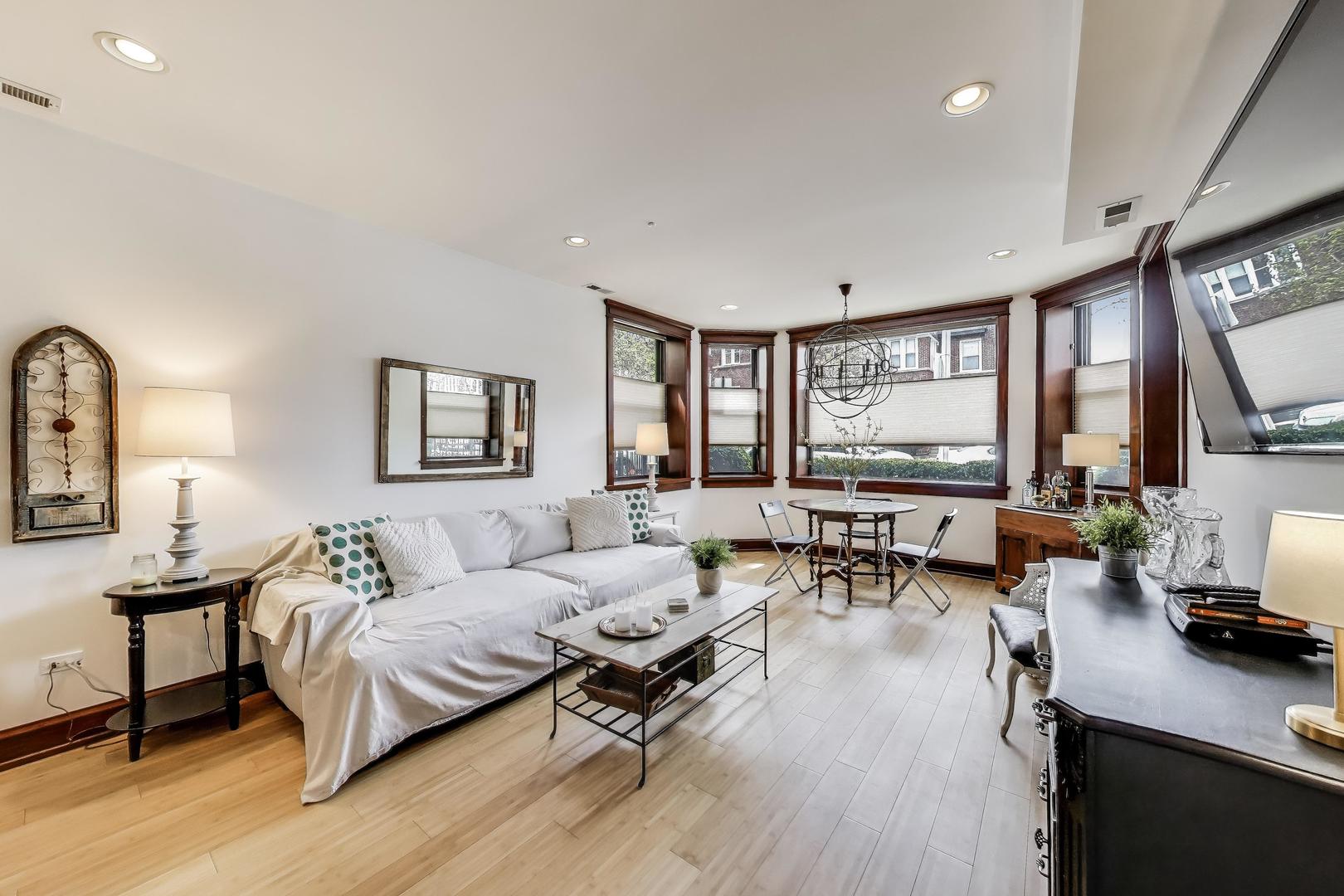 6517 N Ashland Avenue Unit: 1