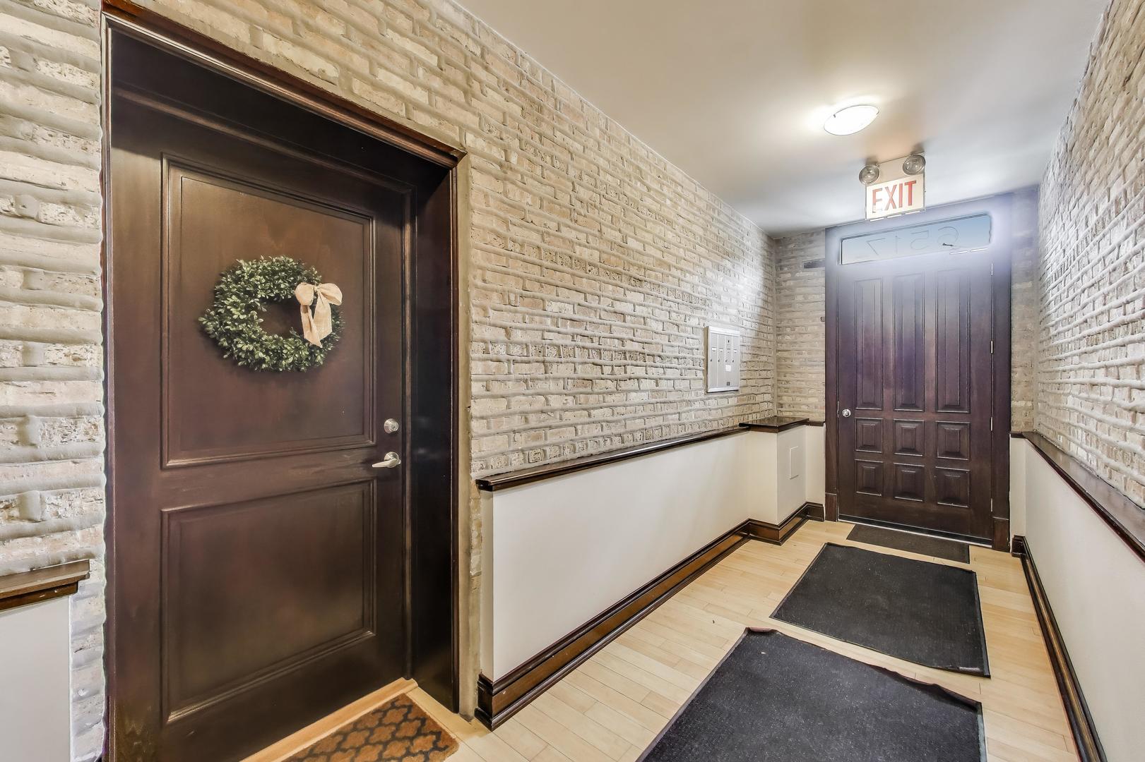 6517 N Ashland Avenue Unit: 1