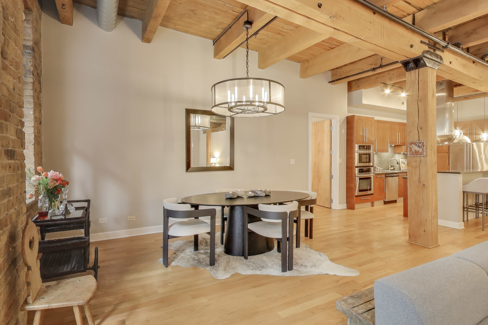 154 W Hubbard Street Unit: 304