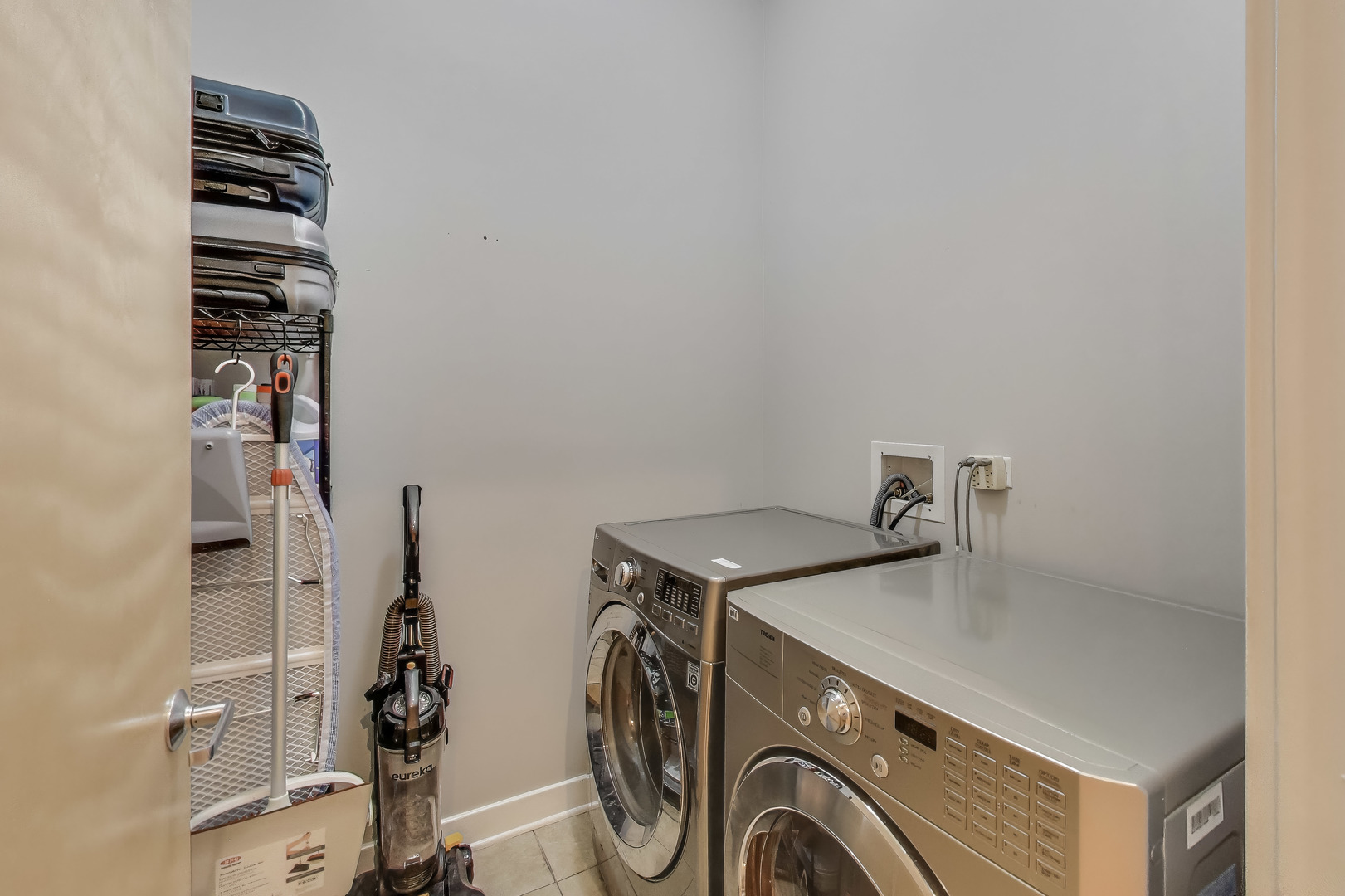 154 W Hubbard Street Unit: 304