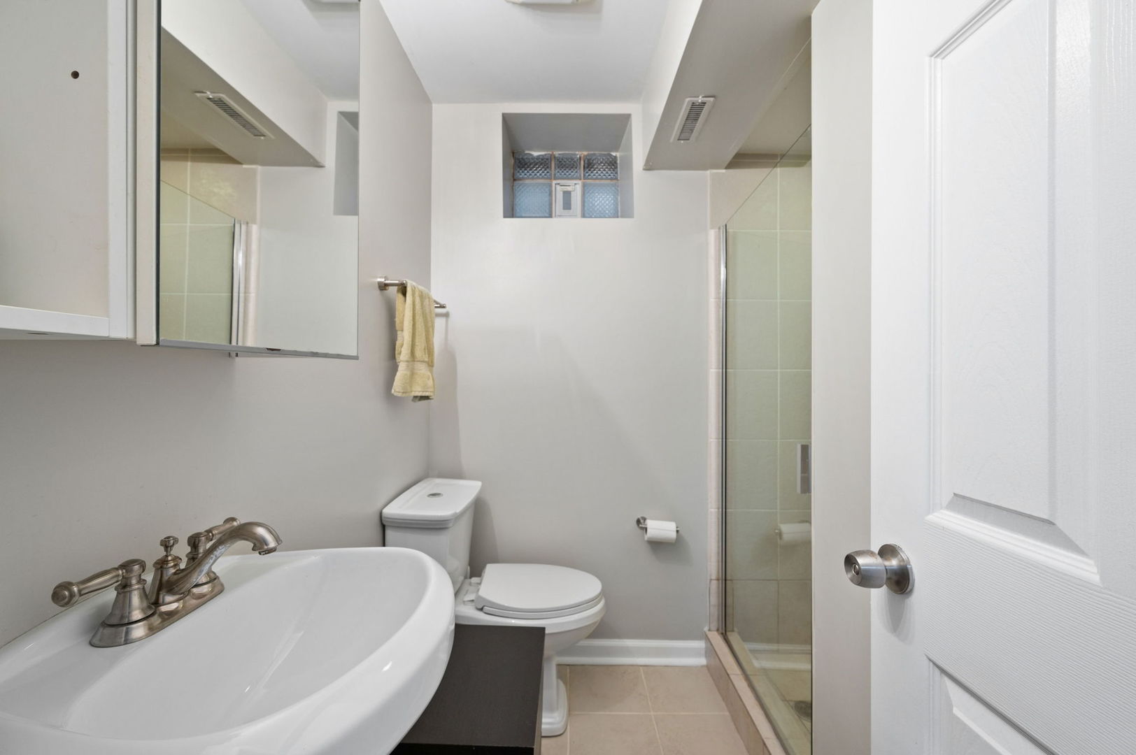 2054 W Race Avenue Unit: 1