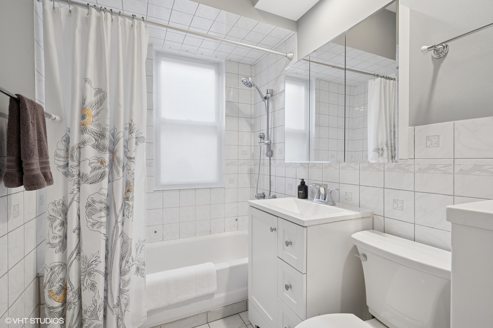 4158 N Marmora Avenue