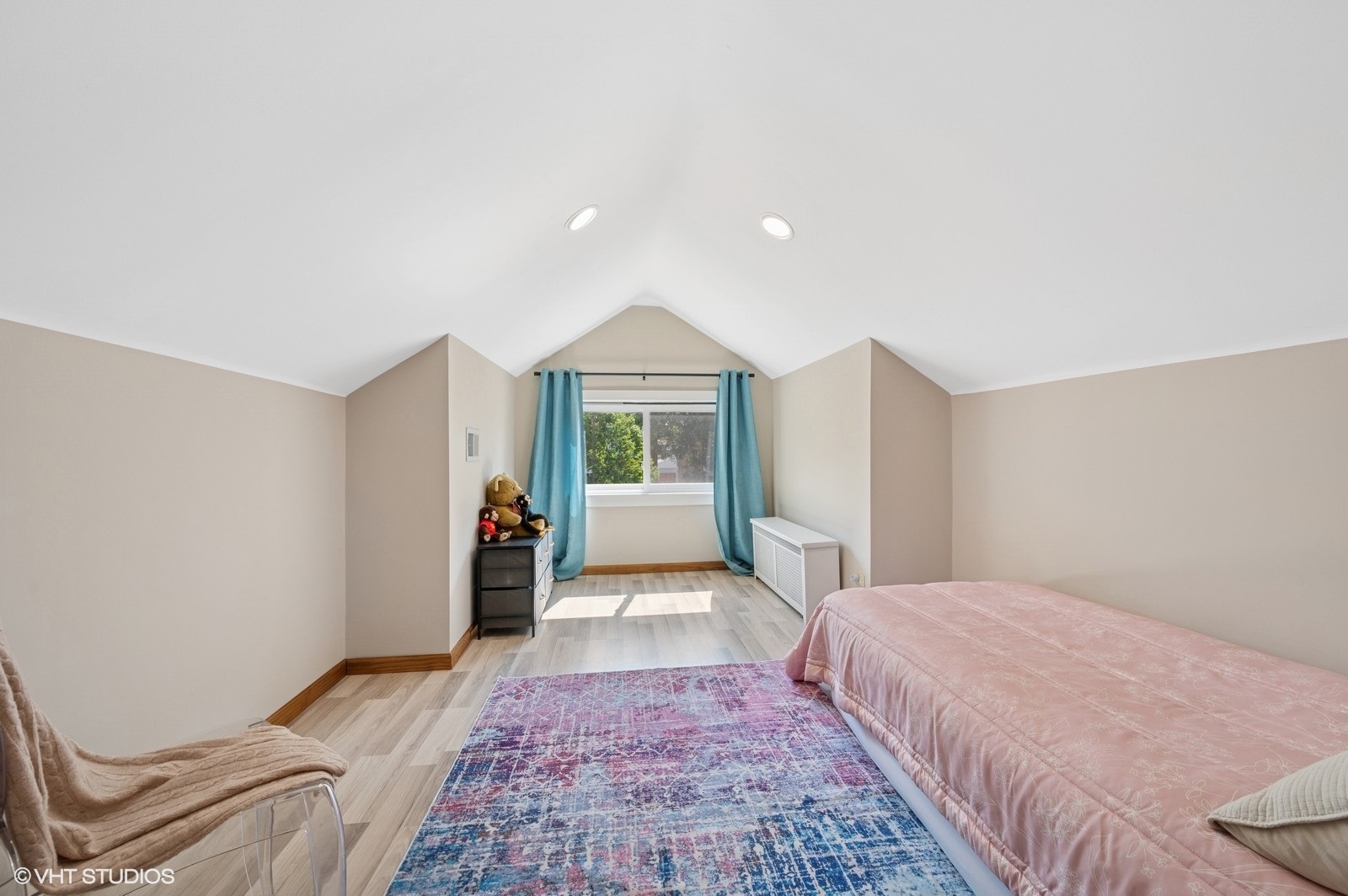 4158 N Marmora Avenue