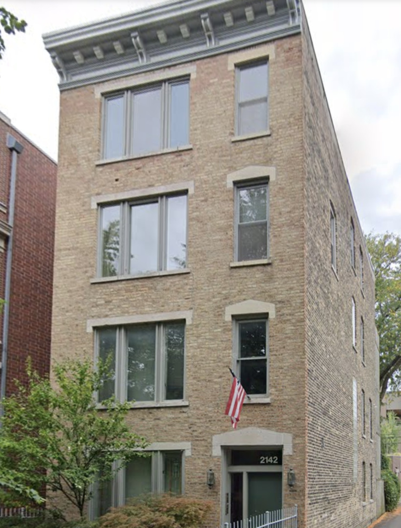 2142 N Seminary Avenue