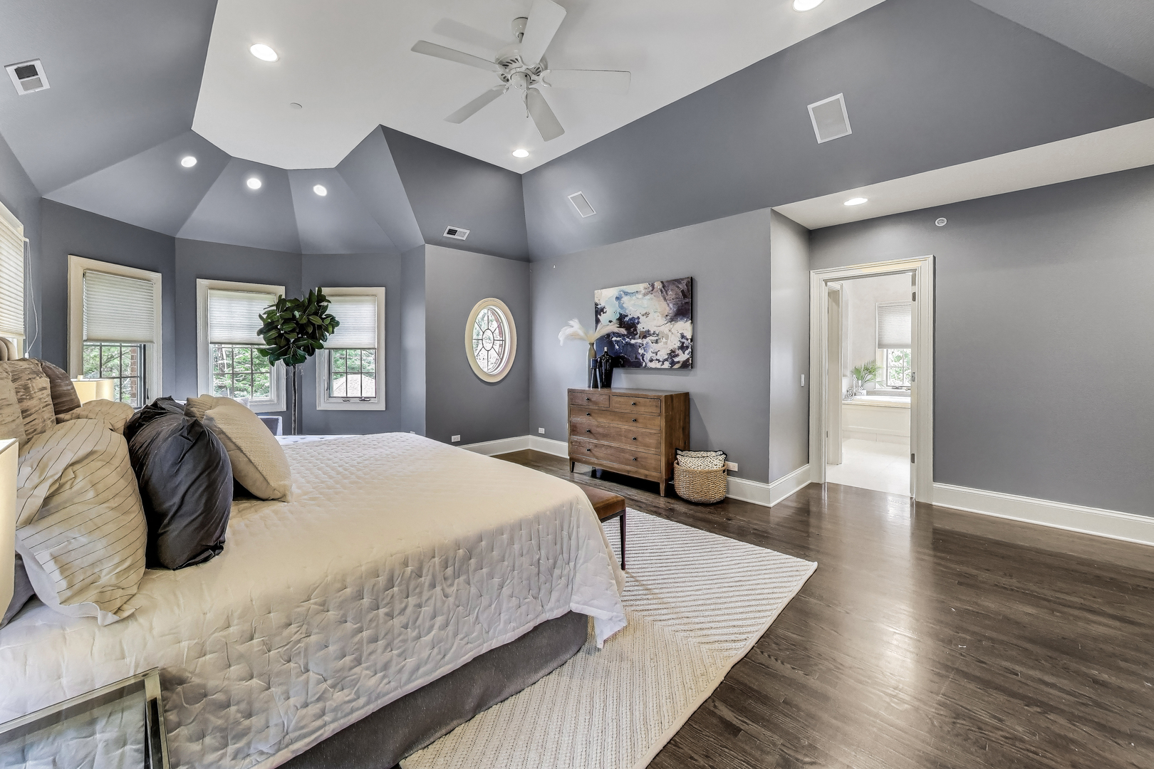 516 N Prospect Avenue