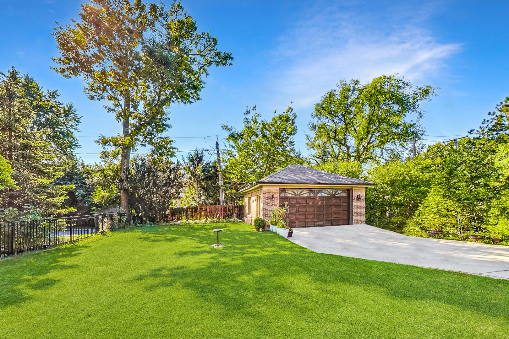 516 N Prospect Avenue