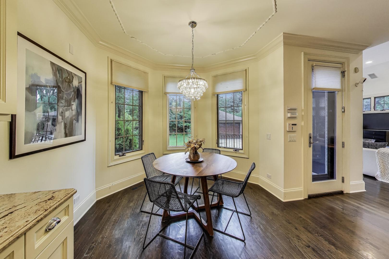 516 N Prospect Avenue