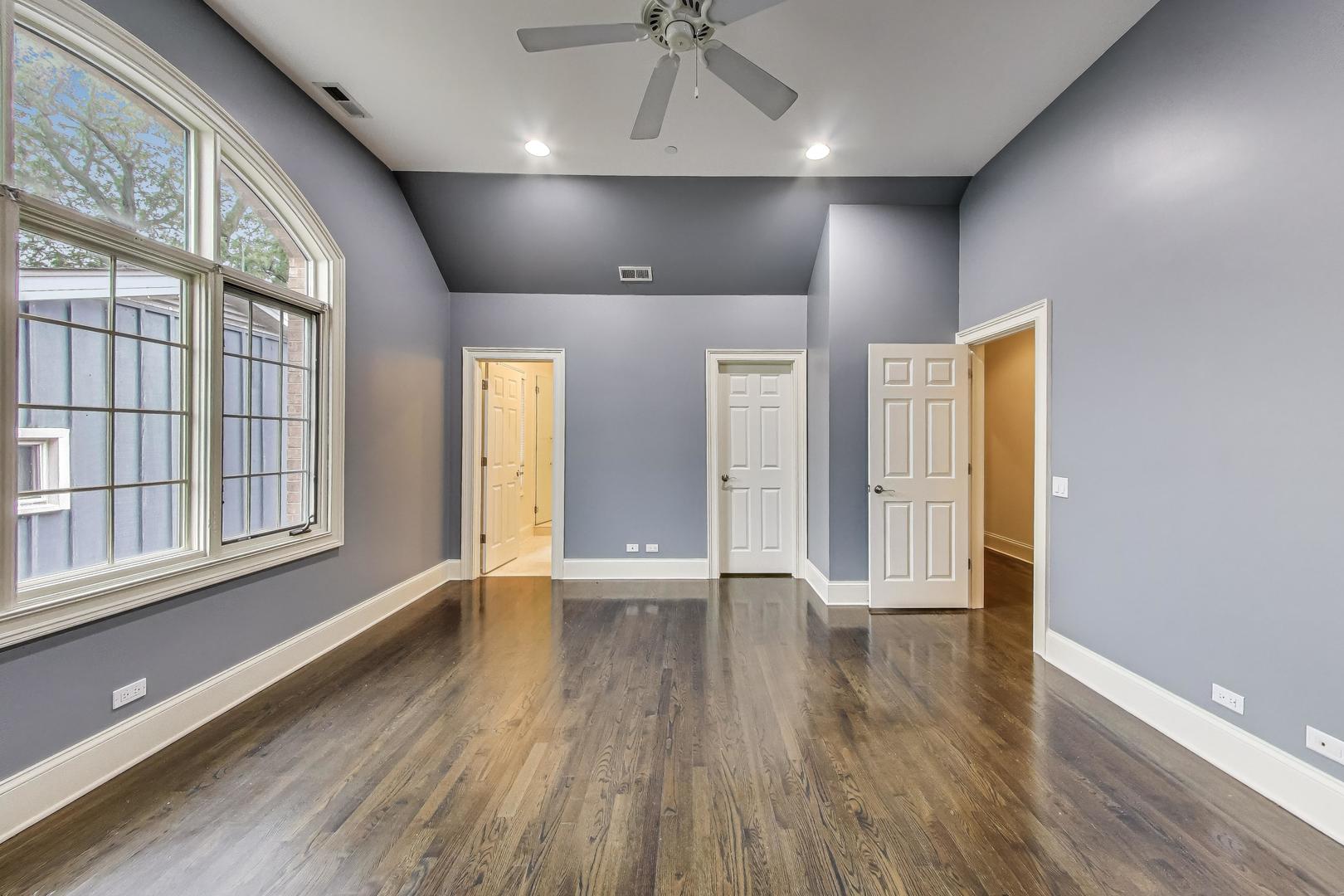 516 N Prospect Avenue