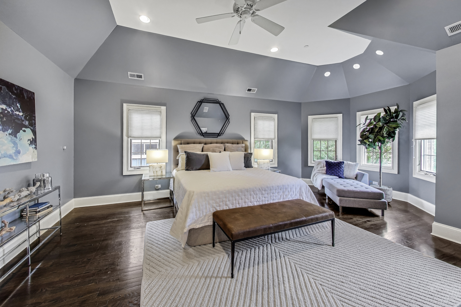 516 N Prospect Avenue