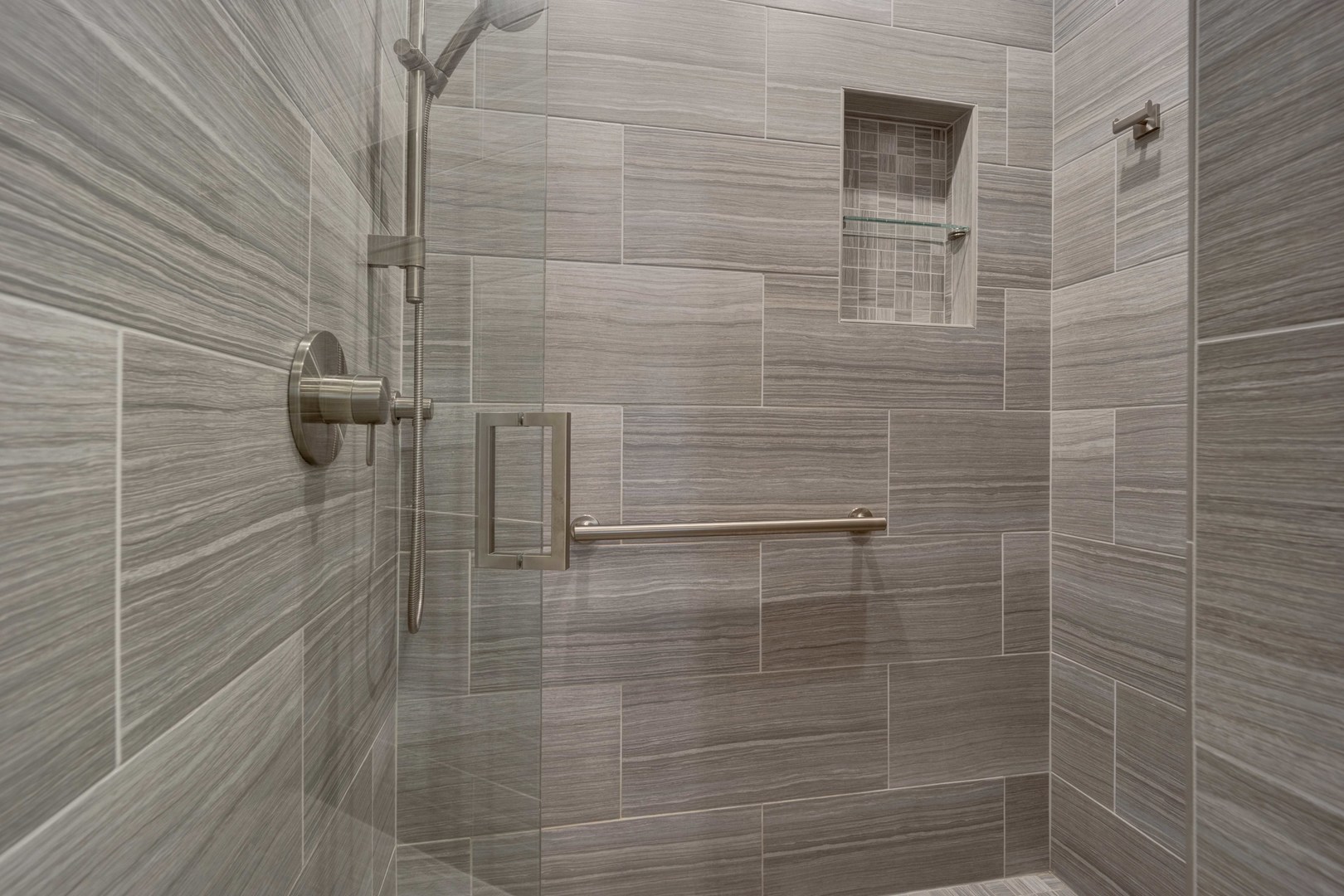 1720 W Surf Street Unit: 36