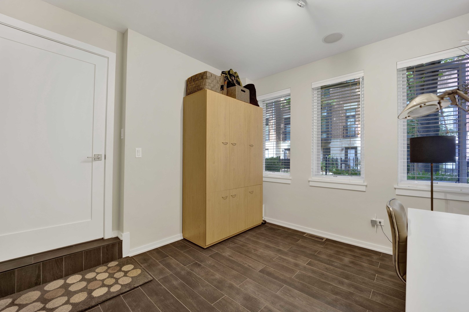 1720 W Surf Street Unit: 36