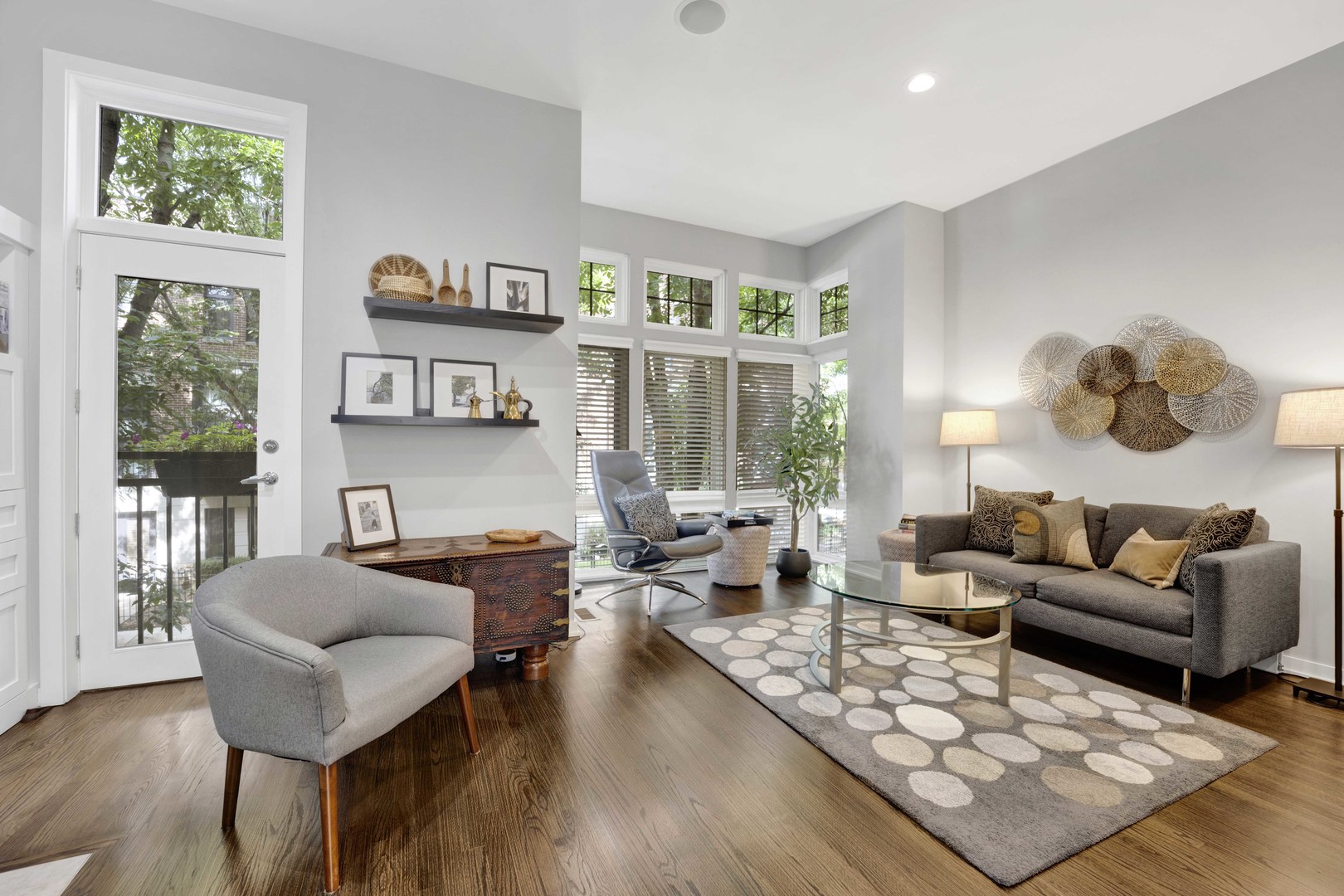 1720 W Surf Street Unit: 36