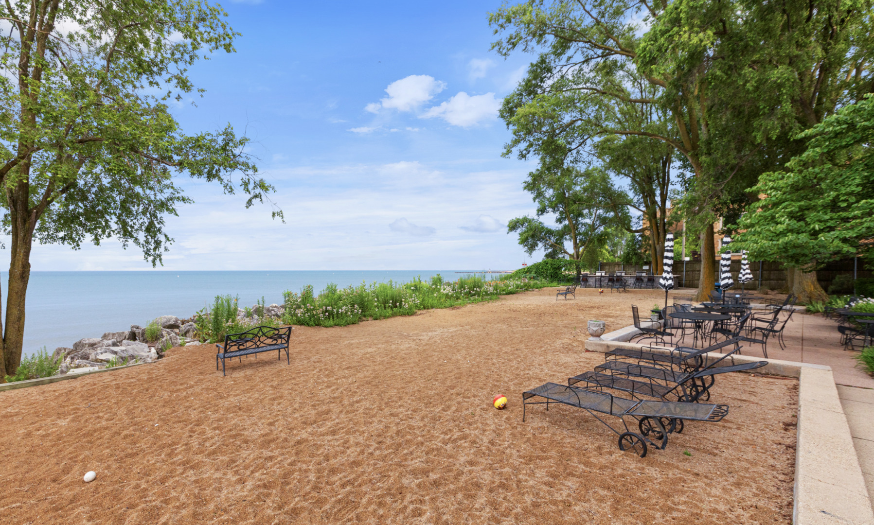 1208 W Chase Avenue Unit: 3D