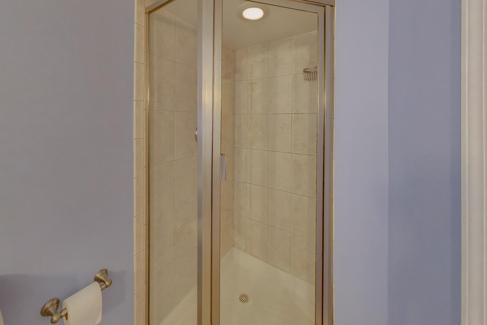 3536 N Marshfield Avenue