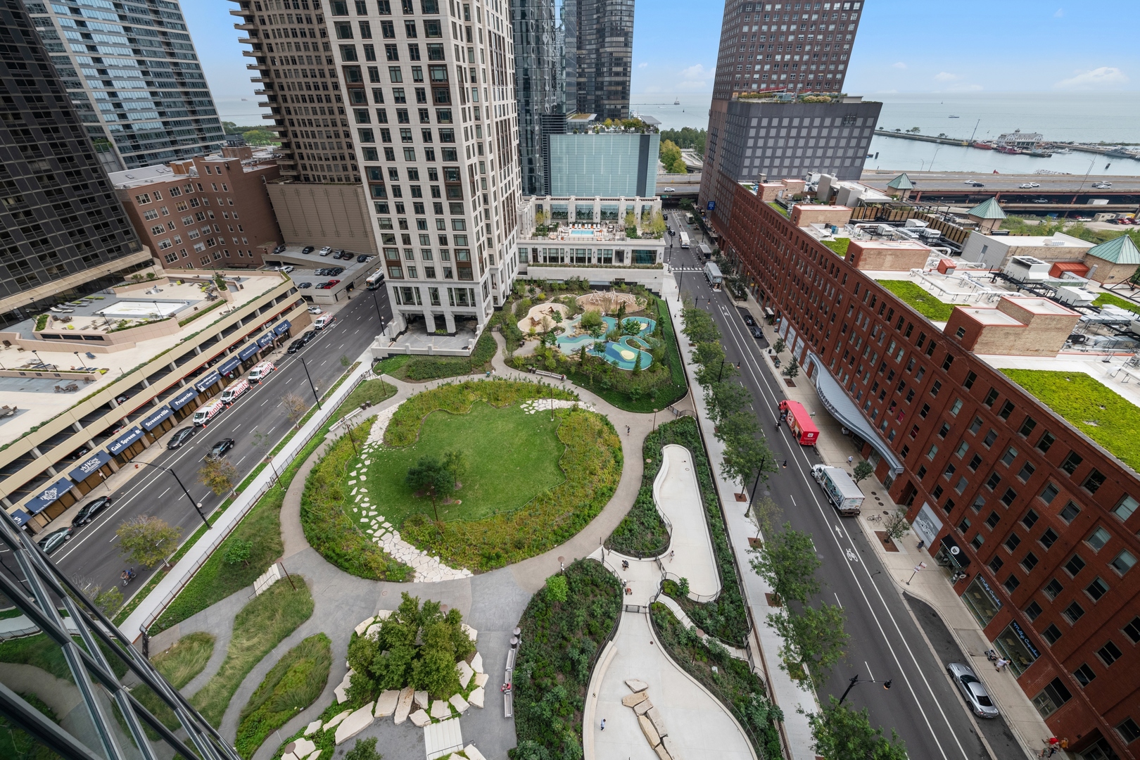 505 N MCCLURG Court Unit: 1602