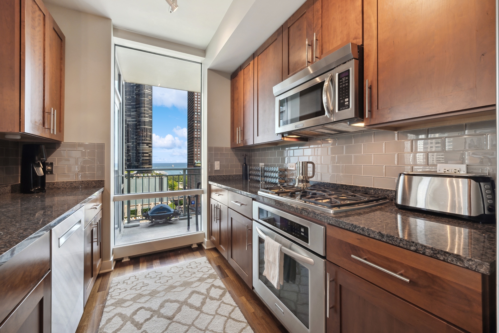 505 N MCCLURG Court Unit: 1602