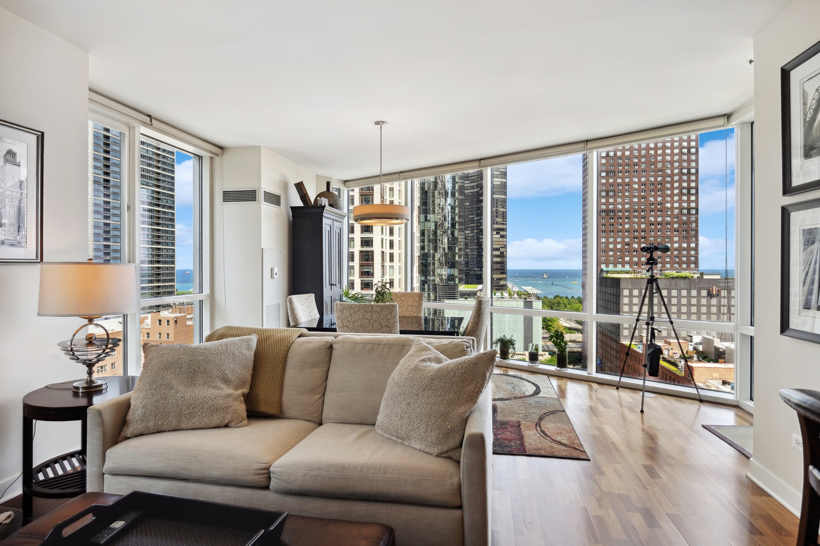 505 N MCCLURG Court Unit: 1602