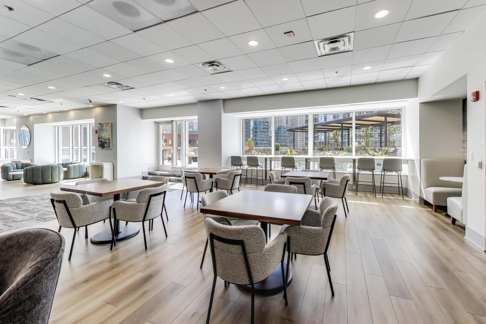 512 N McClurg Court Unit: 4601