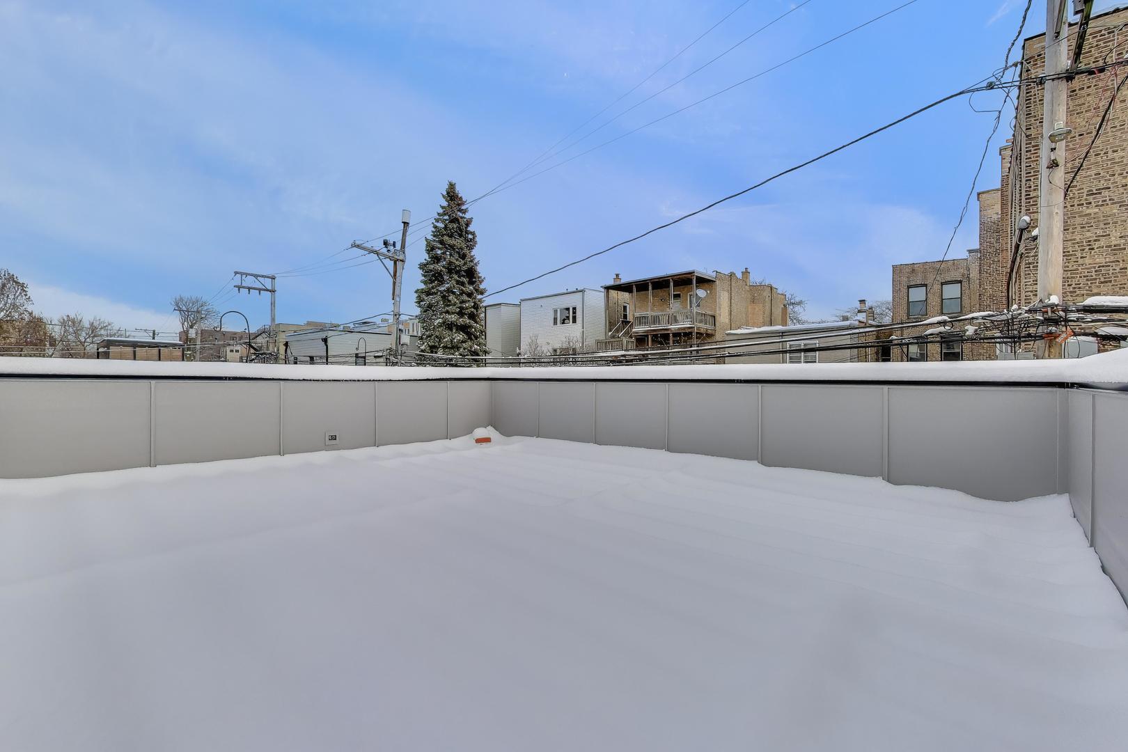 3711 N Magnolia Avenue