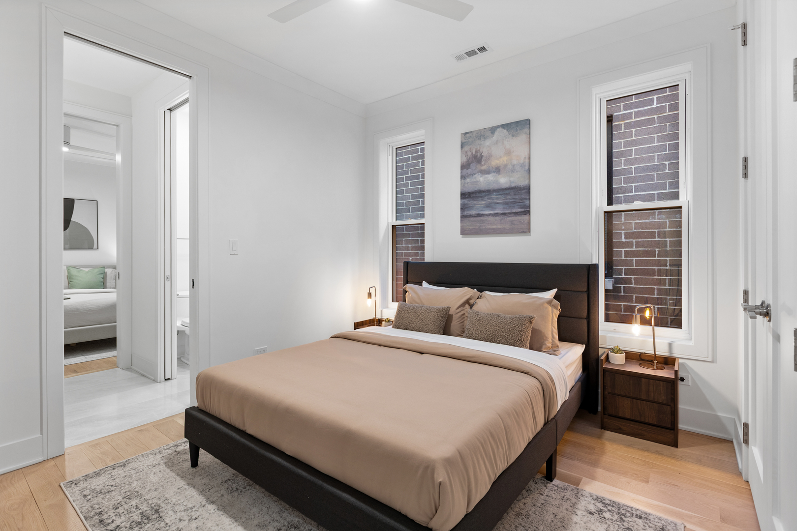 2433 W Cuyler Avenue