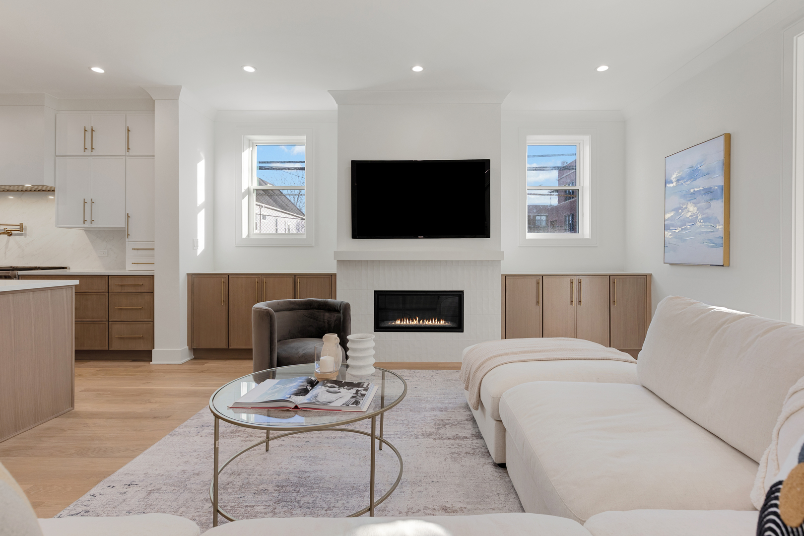 3614 N Marshfield Avenue