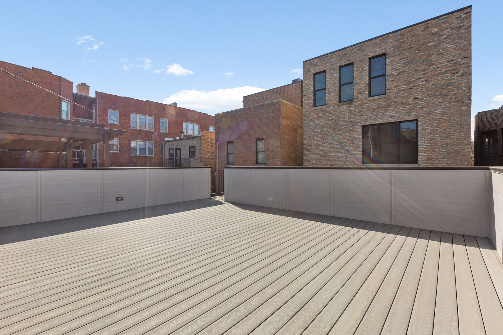 3711 N Magnolia Avenue