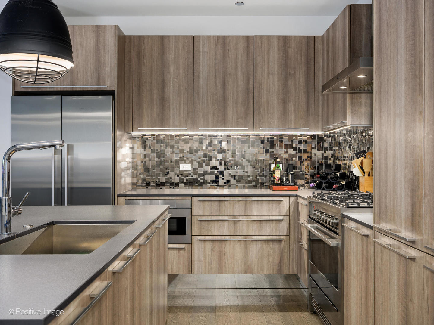 111 S Peoria Street Unit: 508