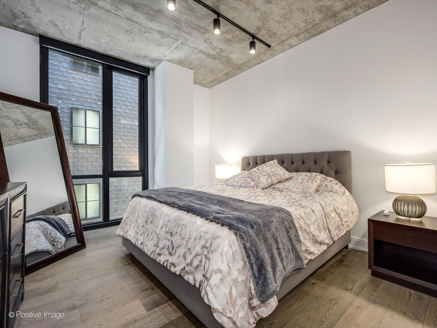 111 S Peoria Street Unit: 508