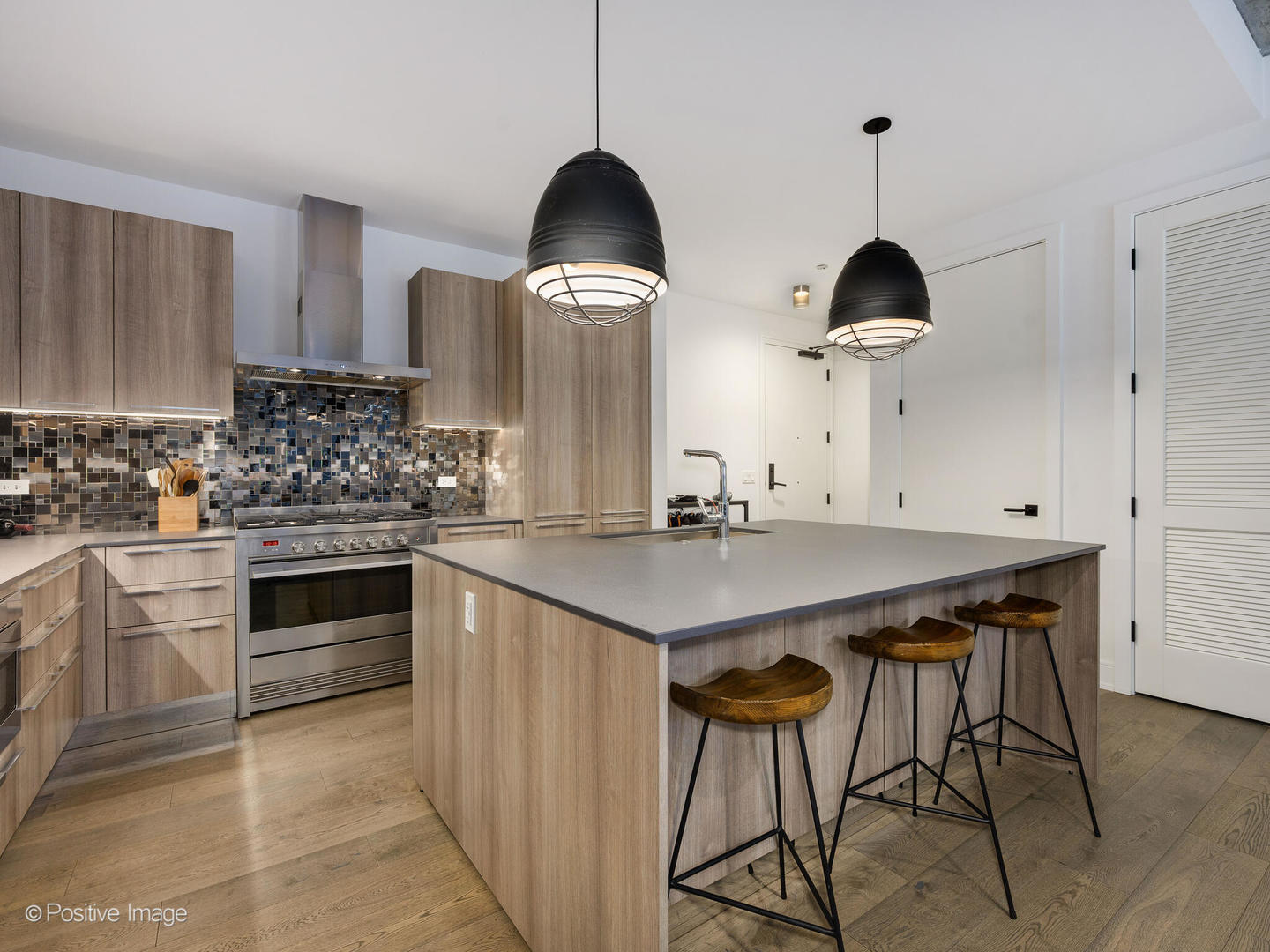 111 S Peoria Street Unit: 508