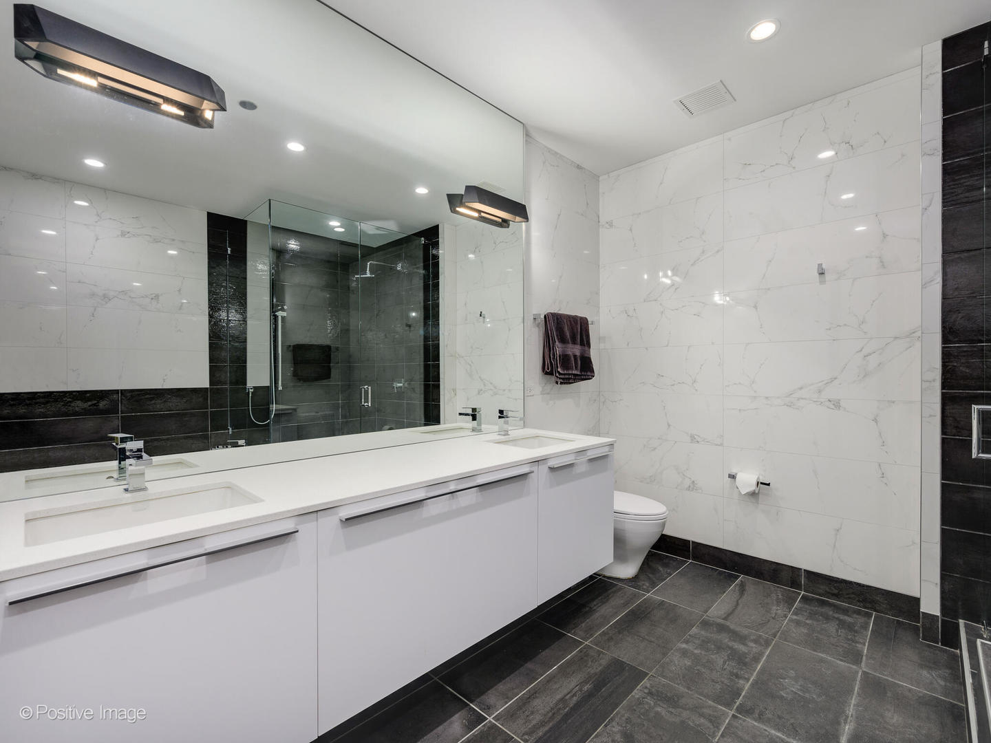 111 S Peoria Street Unit: 508