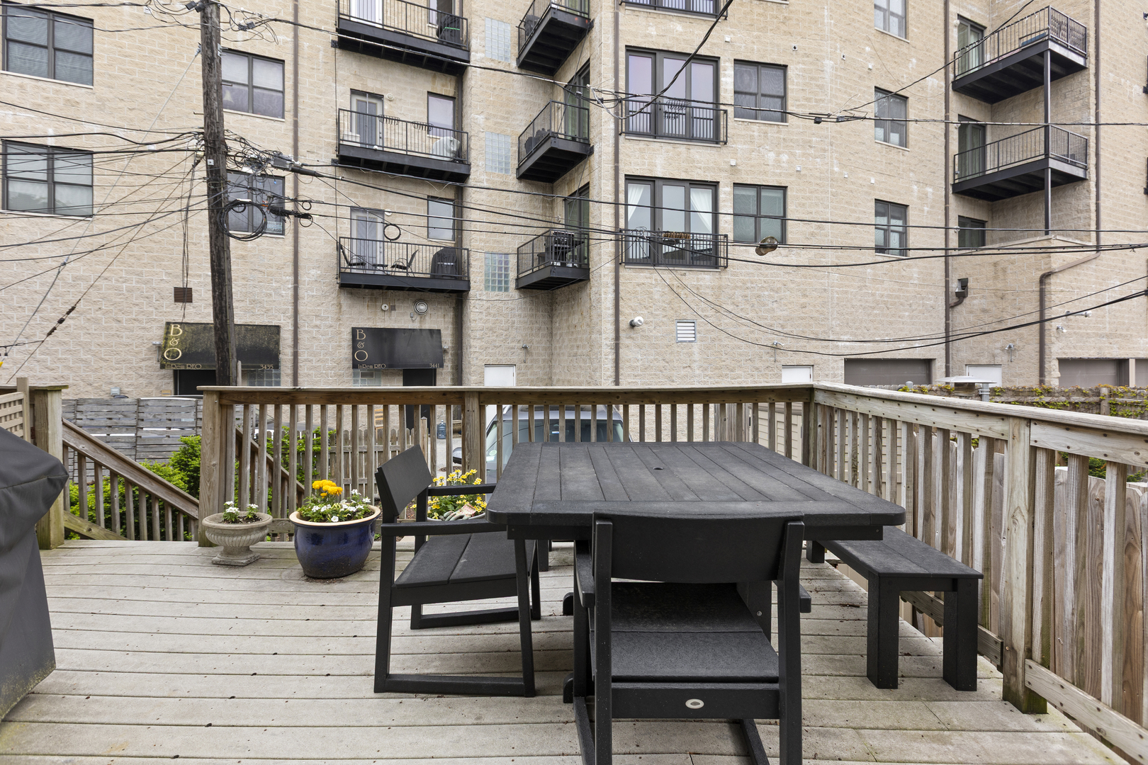 3438 N Paulina Street