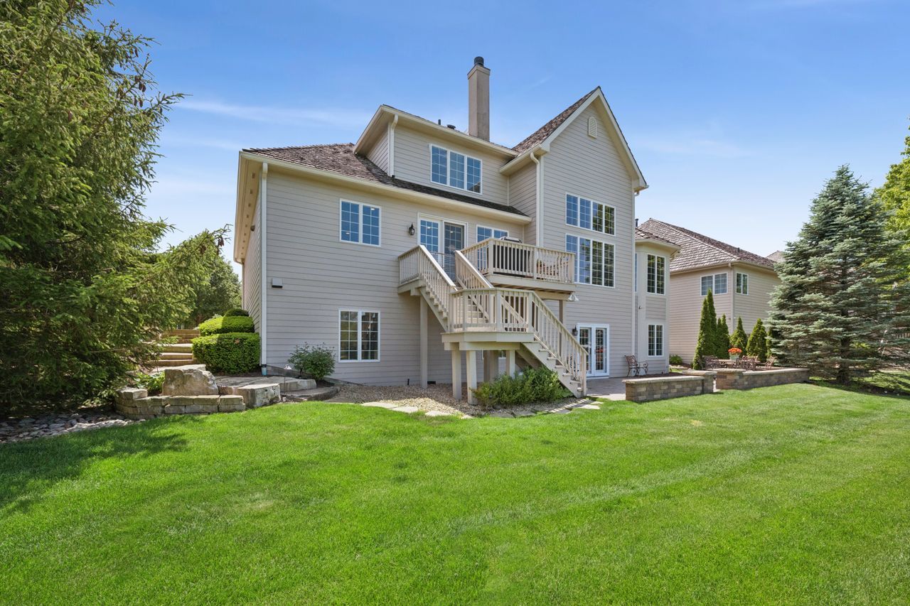 1029 Ridgeview Drive