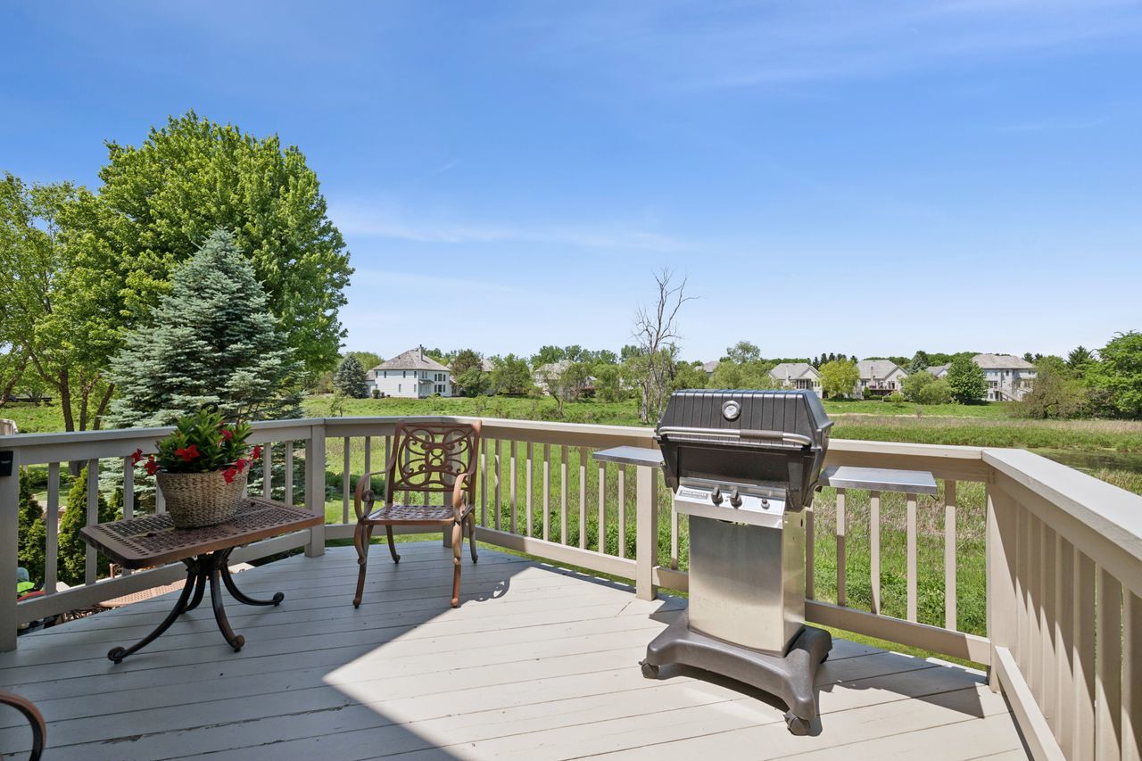 1029 Ridgeview Drive