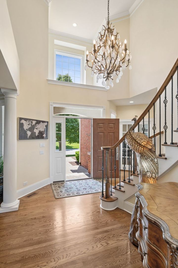 1029 Ridgeview Drive