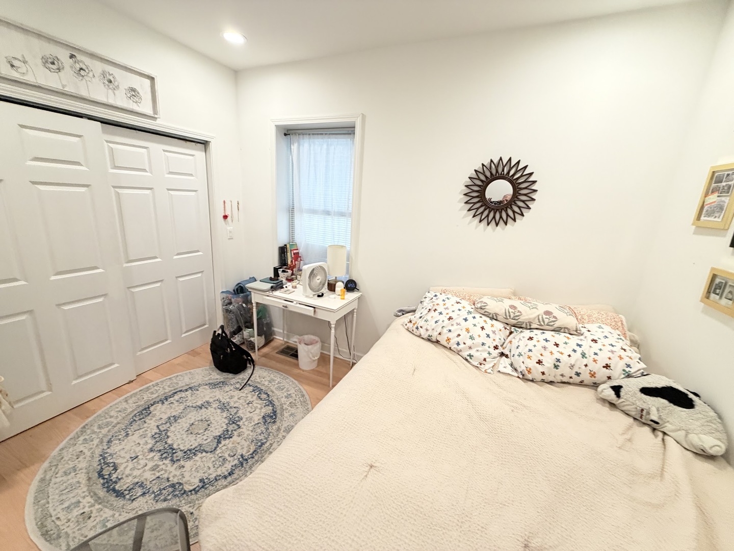 1330 W Roscoe Street Unit: 1
