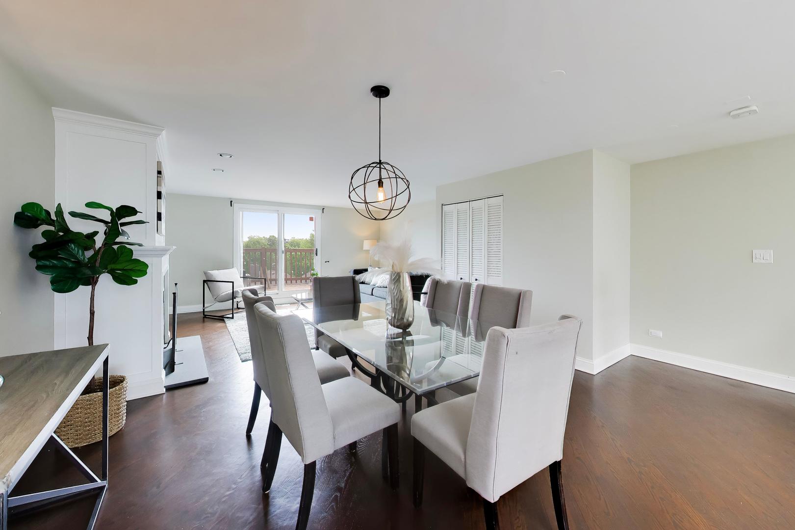 2133 N SOUTHPORT Avenue Unit: 3