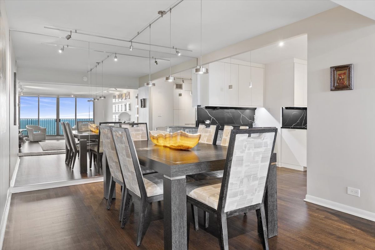1212 N Lake Shore Drive Unit: 6BN