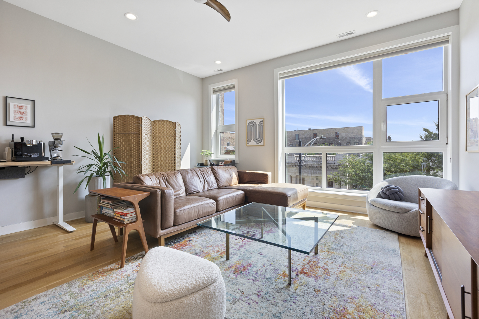 1810 S Racine Avenue Unit: 3