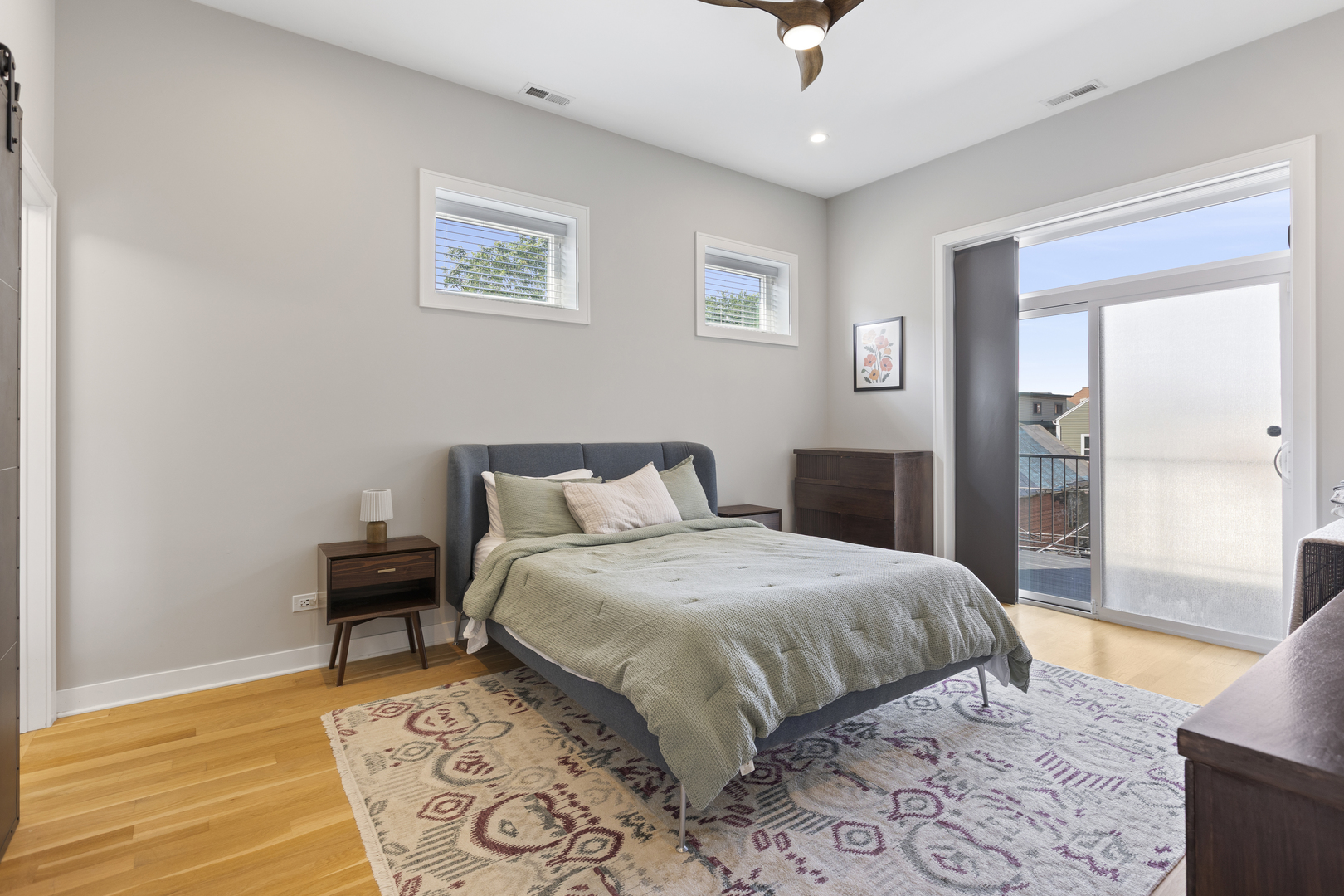 1810 S Racine Avenue Unit: 3