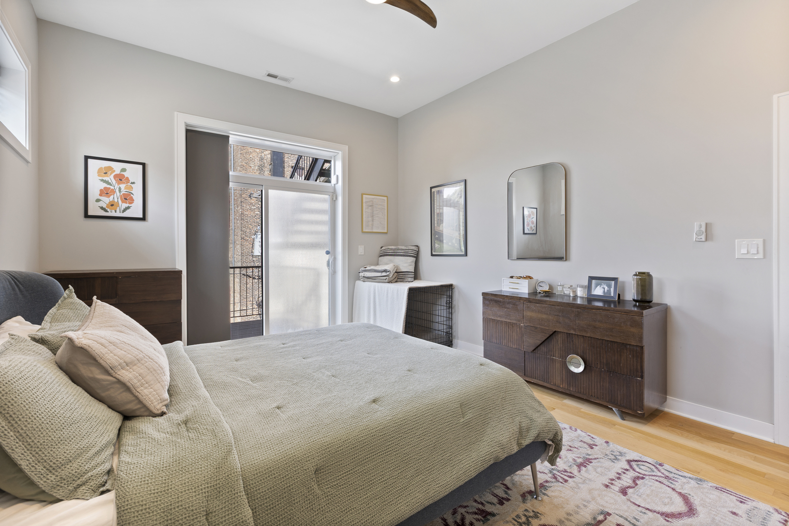 1810 S Racine Avenue Unit: 3