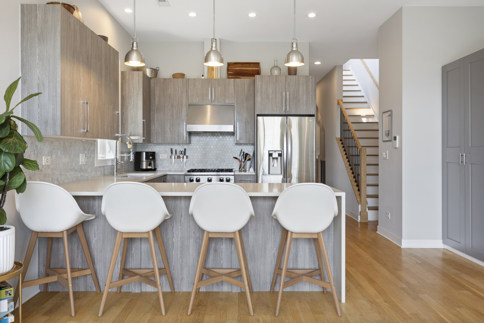 1810 S Racine Avenue Unit: 3