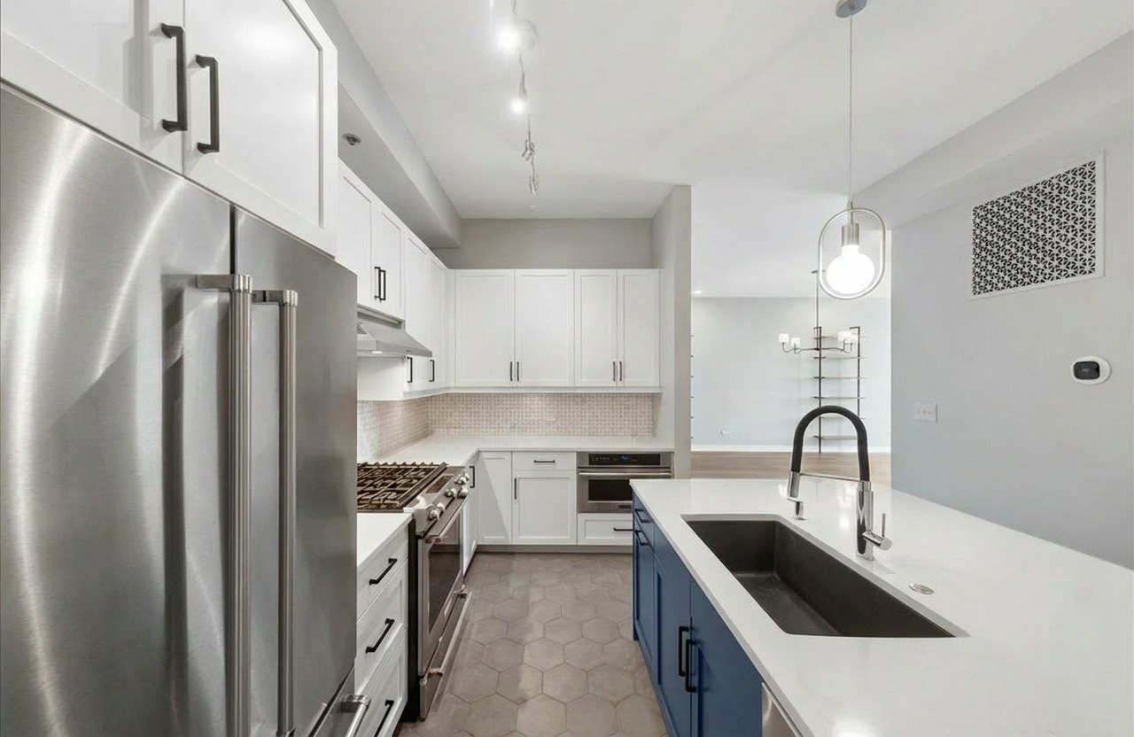 3140 N Sheffield Avenue Unit: 709