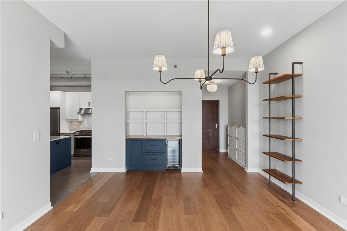 3140 N Sheffield Avenue Unit: 709