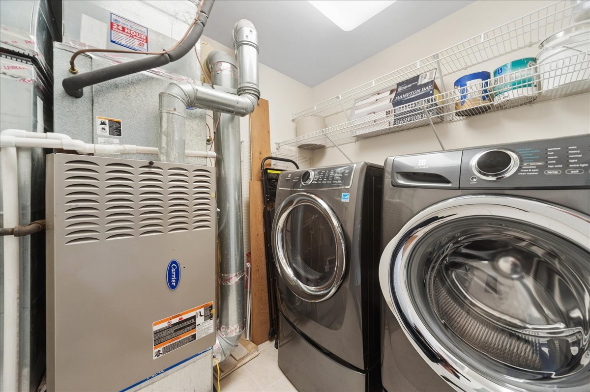 3140 N Sheffield Avenue Unit: 709