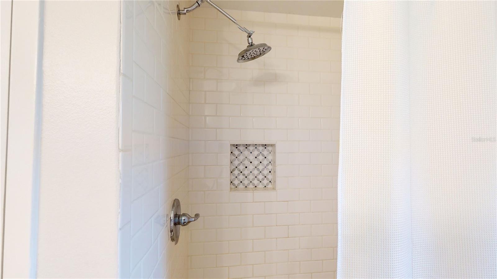 147 ADAIR AVE