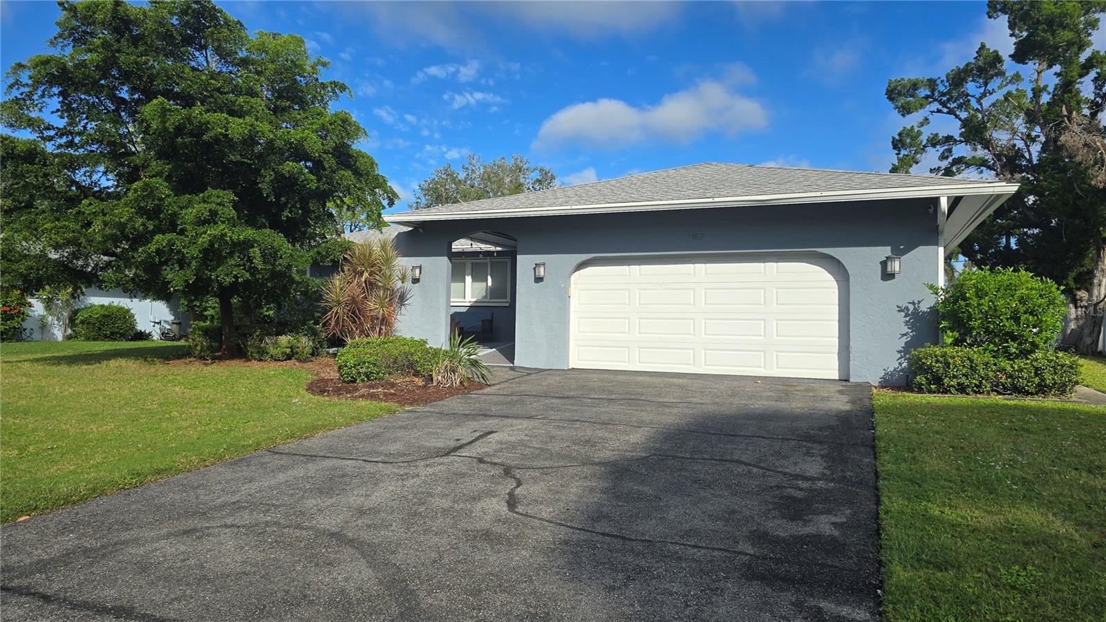 147 ADAIR AVE