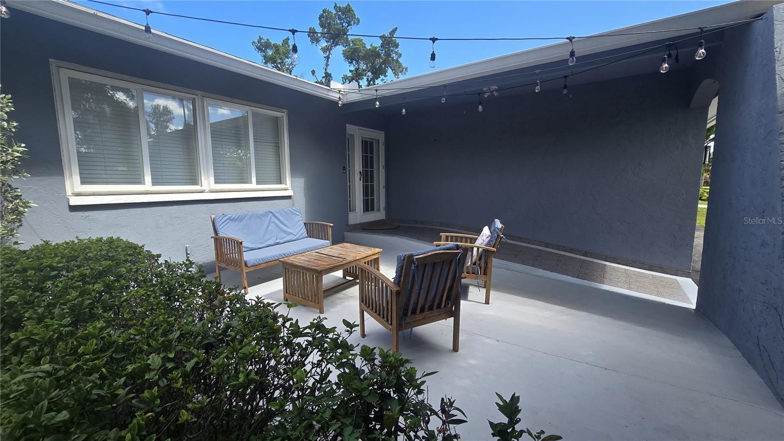 147 ADAIR AVE